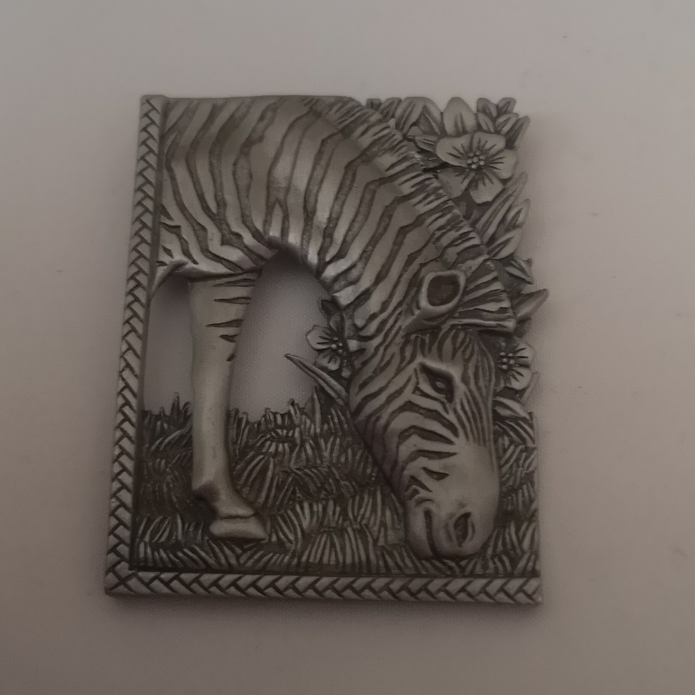 Vintage JJ Stamped Silver Tone (Pewter?) Zebra Brooch